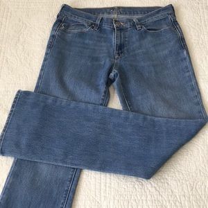 ON ‘the Flirt’ Bootcut Medium Wash Denim Jeans